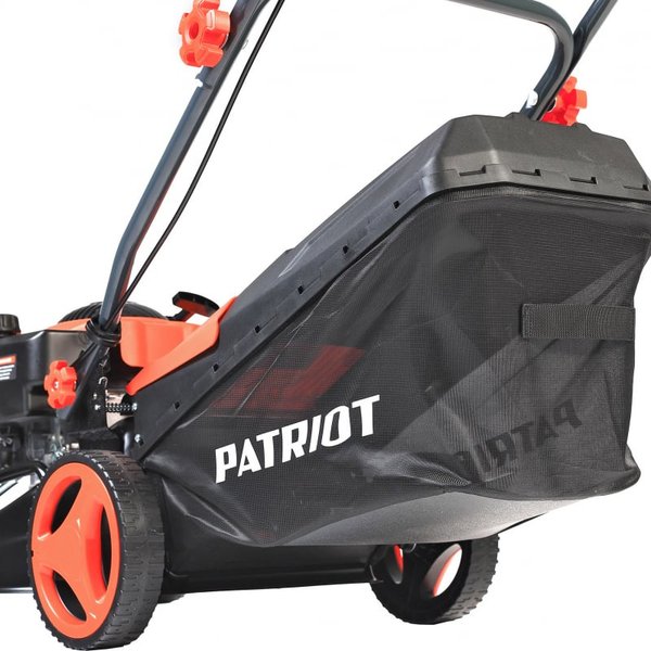 Газонокосилка бензиновая PATRIOT PT 41LM, 150сс, 4л.с., 41см, 40л. трав., метал, дека
