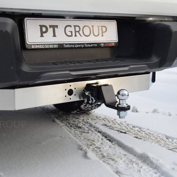 Фаркоп Toyota Hilux 2015-2021 с нерж накладкой PT Group тип E