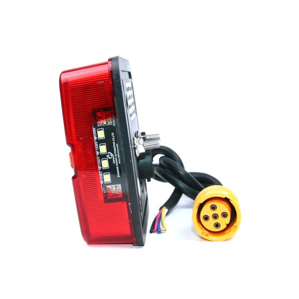 Фонарь задний многофункциональный LEDWORKER TRL005 LED Bajonet левый