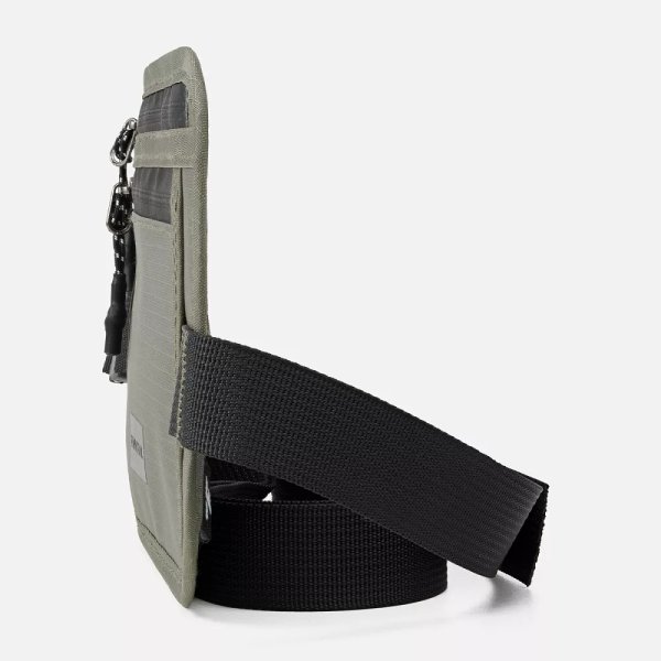 Сумка поясная Holder 1739 Khaki (OS) Finntrail