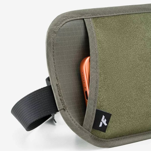 Сумка поясная Holder 1739 Khaki (OS) Finntrail