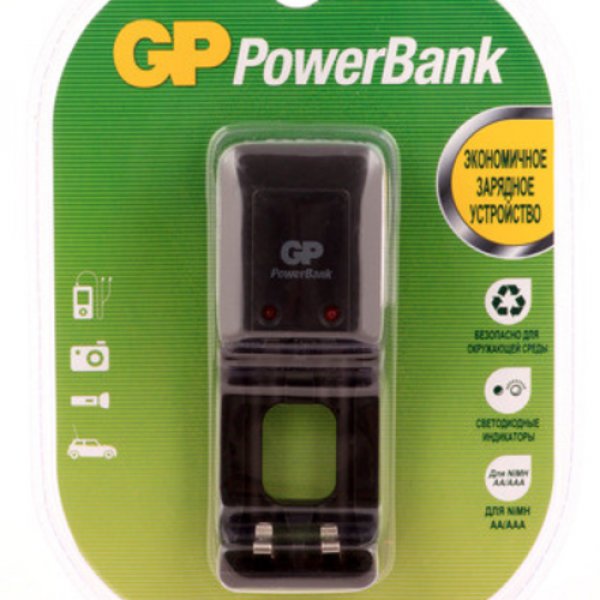 Зарядное устройство GP PB330GS-CR1